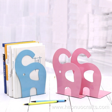 The cute cartoon desk with elephant bookends stationery